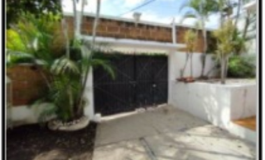 VENTA DE CASA Y BODEGA EN LA COLONIA PROGRESO EN JIUTEPEC, MORELOS.