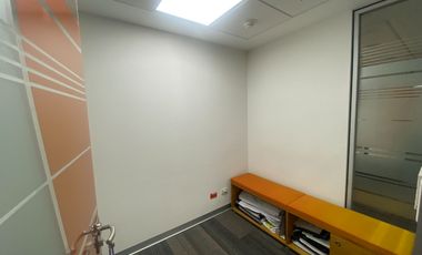 Venta de Oficina Prime ubicada en Centro Empresarial Real
