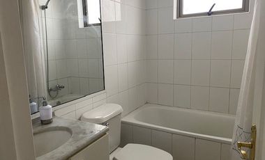 SE VENDE DEPARTAMENTO EN COND. TRES MARES.