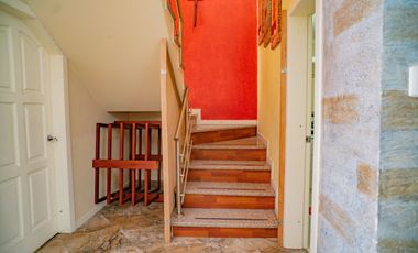 Casa Independiente, Sector Mall del Río, Cuenca