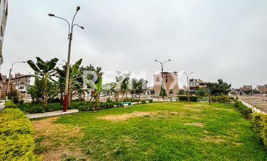 ¡Gran Oportunidad! Casa En Venta En Exclusivo Condominio De Carabayllo Límite Con Puente Piedra