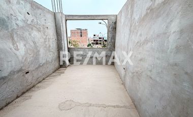 ¡Gran Oportunidad! Casa En Venta En Exclusivo Condominio De Carabayllo Límite Con Puente Piedra