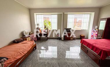 ¡Gran Oportunidad! Casa En Venta En Exclusivo Condominio De Carabayllo Límite Con Puente Piedra