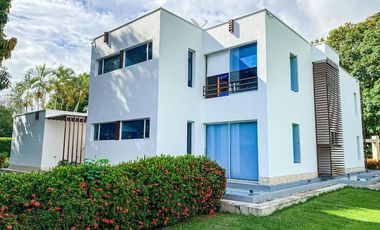 ESPECTACULAR FINCA MONTEARROYO EN ALQUILER EN PIEDECUESTA DISPONIBILIDAD INMEDIATA!!