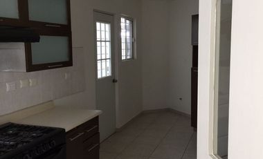 CASA EN RENTA EN LA RIOJA EN MONTERREY NUEVO LEON