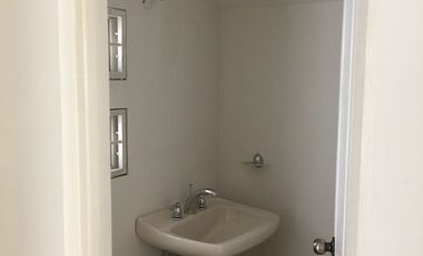 CASA EN RENTA EN LA RIOJA EN MONTERREY NUEVO LEON