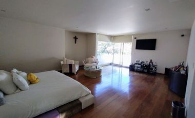 MARAVILLOSA RESIDENCIA EN VENTA EN EXCLUSIVO CONDOMINIO EN LA PARTE BAJA DE SAN JERÓNIMO