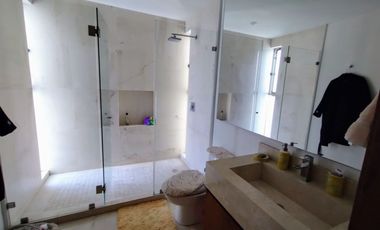 MARAVILLOSA RESIDENCIA EN VENTA EN EXCLUSIVO CONDOMINIO EN LA PARTE BAJA DE SAN JERÓNIMO