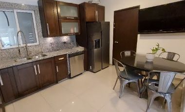 Casa en RENTA en Cumbres Élite 8º sector