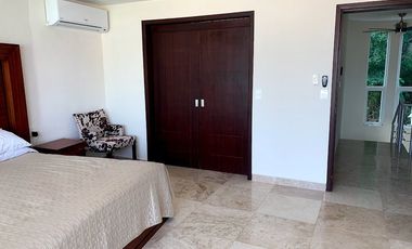 Acapulco villa en Joyas de Brisamar, espectacular vista desde cualquier lugar de la casa