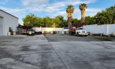 SE VENDE BODEGA (con opción de FERRETERÍA), Zona Centro, Parras Coahuila