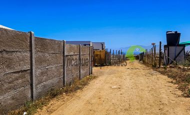 Venta de Sitio de 220 m2 con cabaña amoblada. Guanaqueros, Coquimbo. $47 millones