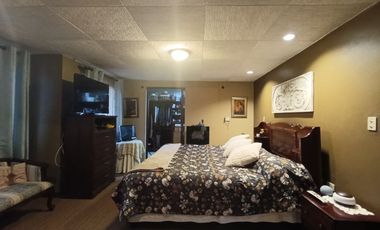 CASA EN VENTA  O CAMBIO POR DEPARTAMENTO, EN ZONA ESTRATEGICA DE CUENCA,  EL BATAN