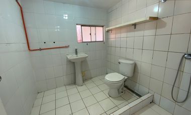 Casa grande con terreno grande