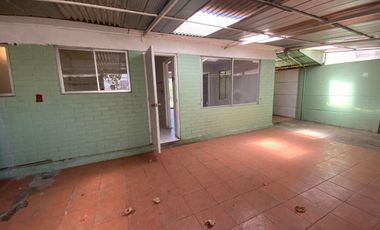 Casa grande con terreno grande