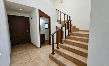 Casa en renta en jardines de zavaleta