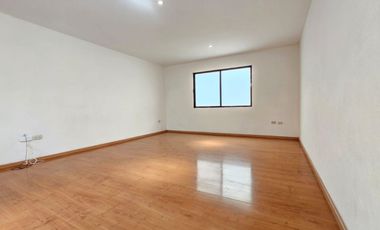 Casa en renta en jardines de zavaleta