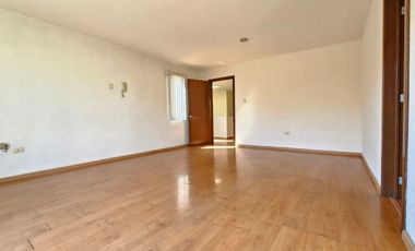 Casa en renta en jardines de zavaleta