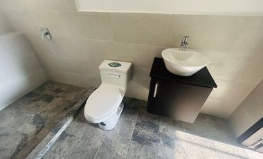 EN VENTA  CASA POR ESTRENAR  DE DOS PISOS DENTRO DE URBANIZACIÓN