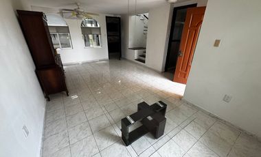 CASA EN VENTA EN FRACCIONAMIENTO GALAXIA | ARLETTE FLORES