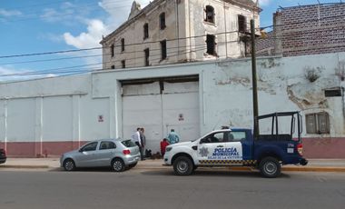 VENTA DE FINCA URBANA INDUSTRIAL EN CALZADA MIGUEL HIDALGO ESQ. BENITO JUAREZ, SILAO, GUANAJUATO