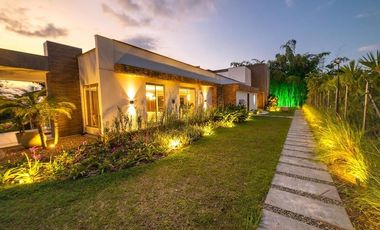 VEN A DISFRUTAR ALQUILO EXCLUSIVA FINCA VILLA LINA LLAMANOS AL3219317072 CONTAMOS CON LA MEJOR DOTACION TE ESPERAMOS..
