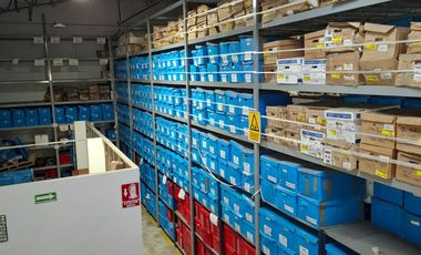 BODEGA EN RENTA CON UNA AREA DE 1,885 M2, EN LA COLONIA DEL CARMEN, ALCALDIA COYOACAN