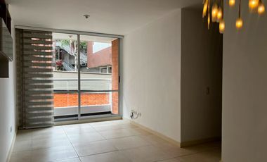 47305 Apartamento en Arriendo Loma del Barro