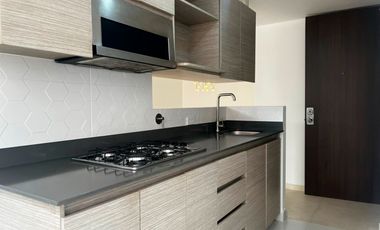 47305 Apartamento en Arriendo Loma del Barro