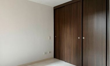 47305 Apartamento en Arriendo Loma del Barro