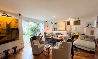 GRAN CASA EN VENTA UBICADA EN PROVIDENCIA