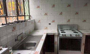 Se Vende Casa En Av Alfonso Ugarte Chincha Alta