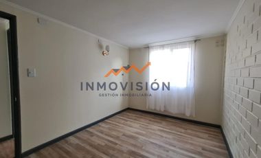 VENDE!! Acogedora casa recién remodelada, Sector Fundo del Carmen.