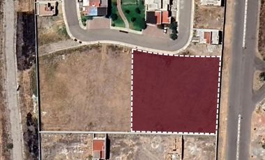 Lote para 32 viviendas en comunidad con campo de golf, en venta, San Miguel de Allende