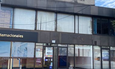 En RENTA… Local Comercial. Ubicado a 3 cuadras de Los Portales en la Ciudad de Toluca