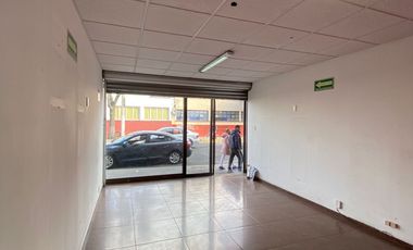 En RENTA… Local Comercial. Ubicado a 3 cuadras de Los Portales en la Ciudad de Toluca