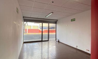 En RENTA… Local Comercial. Ubicado a 3 cuadras de Los Portales en la Ciudad de Toluca