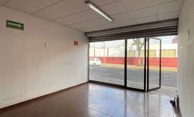 En RENTA… Local Comercial. Ubicado a 3 cuadras de Los Portales en la Ciudad de Toluca