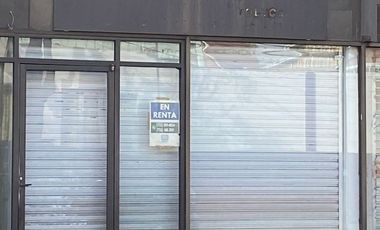 En RENTA… Local Comercial. Ubicado a 3 cuadras de Los Portales en la Ciudad de Toluca