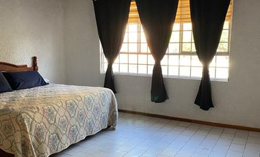 VENTA CASA DE UN PISO EN LA HERRADURA