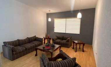VENTA CASA DE UN PISO EN LA HERRADURA
