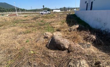 TERRENO EN LA PRESA DE VALENCIA