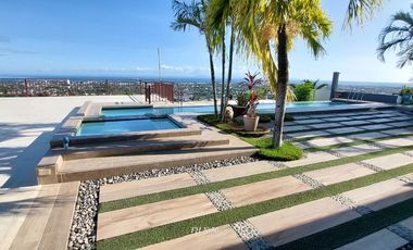 5 Bedrooms House and Lot with infinity pool in Talisay City Cebu