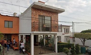 PRECIOSA CASA EN TEZAHUAPAN CUAUTLA MORELOS NO SE ACEPTAN CREDITOS