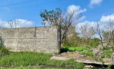 Terreno cerca de Av. Miguel Aleman ideal bodegas, taller, central camioneta, casas interes social