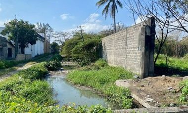 Terreno cerca de Av. Miguel Aleman ideal bodegas, taller, central camioneta, casas interes social