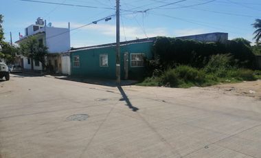 Terreno cerca de Av. Miguel Aleman ideal bodegas, taller, central camioneta, casas interes social