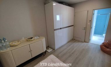 2-story townhouse for sale  in Anya Ratchapruek Nakhon In project. French Country Style design house from Land and House, with furniture, price 6.85 m