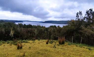 Parcela  con borde Lago Natri de 2,52 há. Sector Miraflores, Chonchi, Chiloé