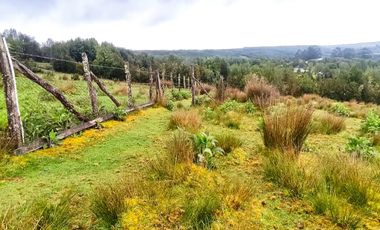 Parcela  con borde Lago Natri de 2,52 há. Sector Miraflores, Chonchi, Chiloé